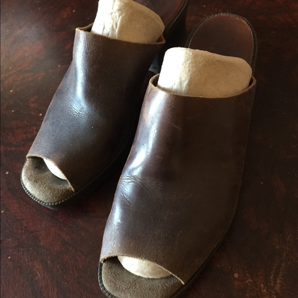 COPY - Vintage Mia Slides Size 7